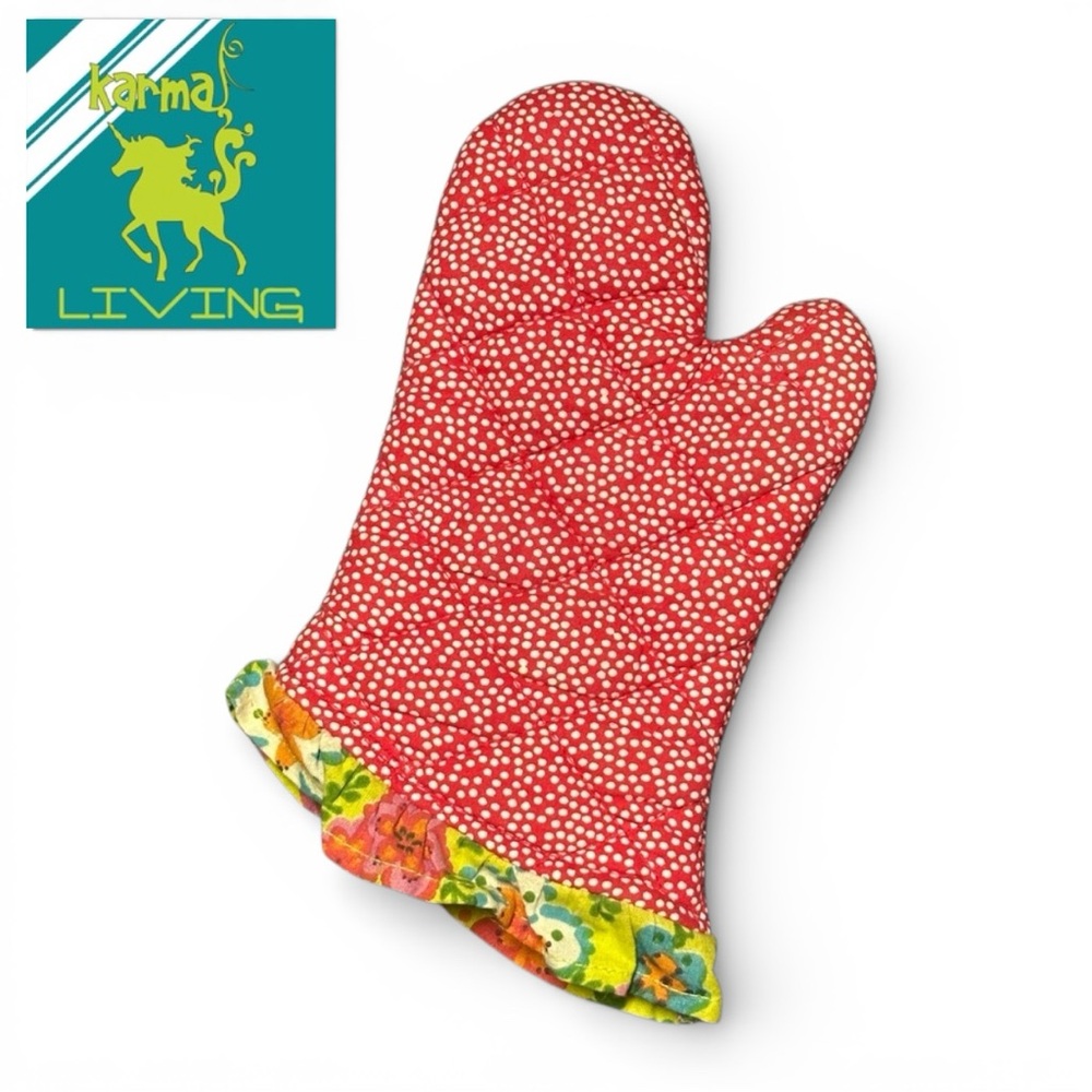 Karma Living Children’s Floral Dot Oven Mitt